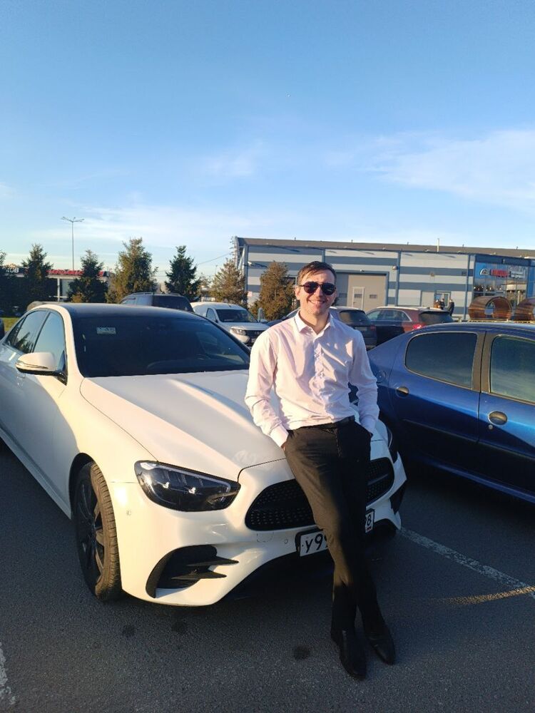  53617740  Andrei, 30 ,    -