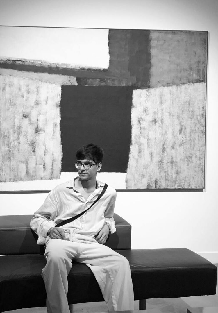  53998820  Muraddarumaa, 19 ,    