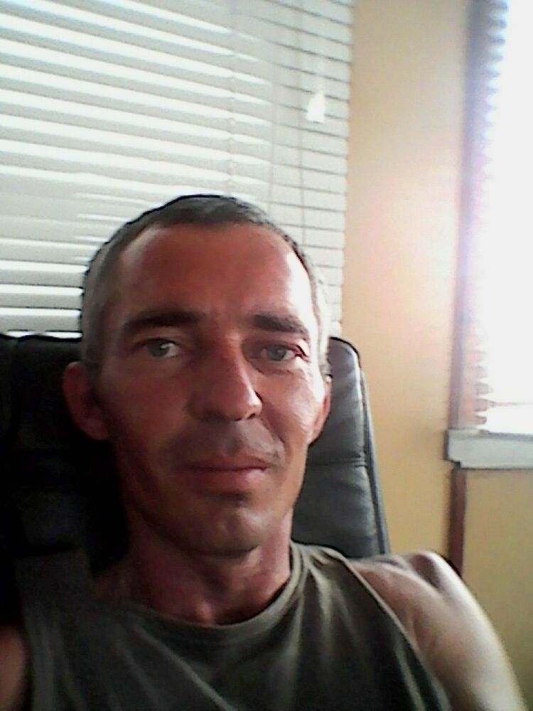 10160550  Diman, 43 ,    