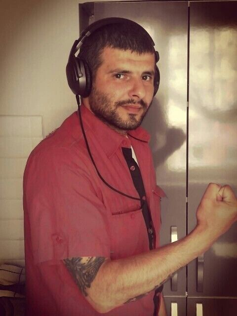  54190230  RaMiZ, 42 ,    