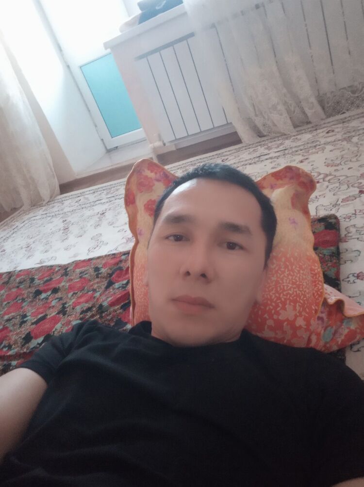  15522970  Bekzat, 38 ,    