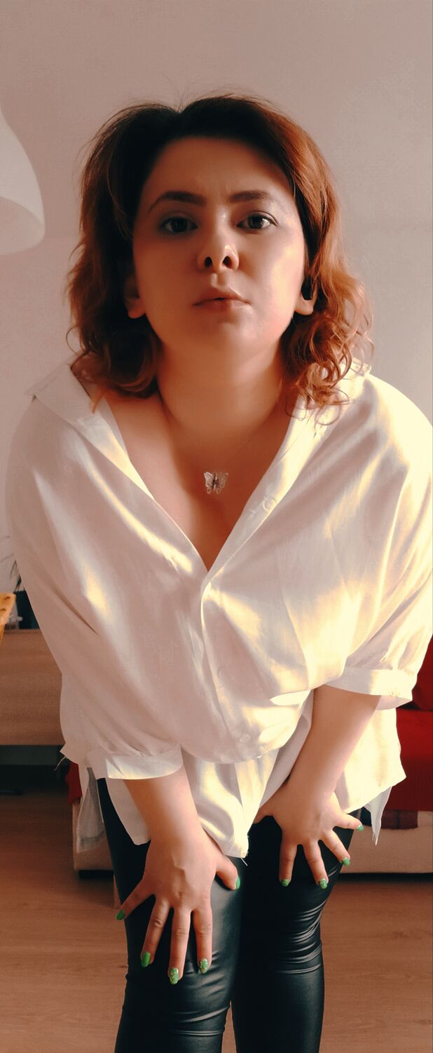  -,   Kristina, 34 ,   ,   , 