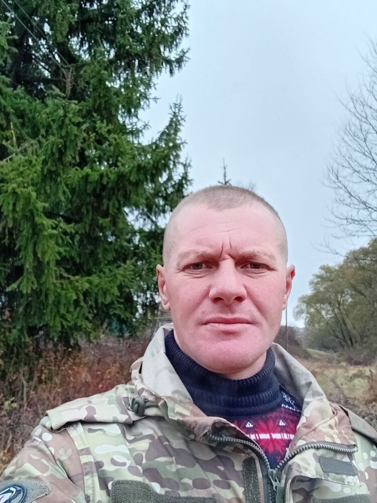 ���� 49128440 ������� �����, 42 ����, ���� ���������� � �����