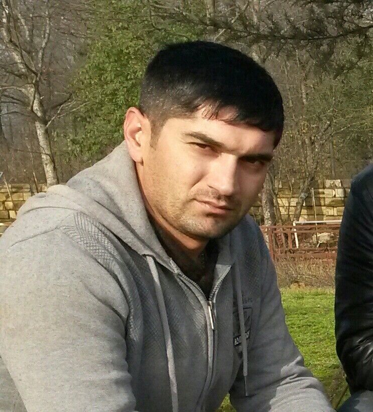  5370890  Faiq, 41 ,    