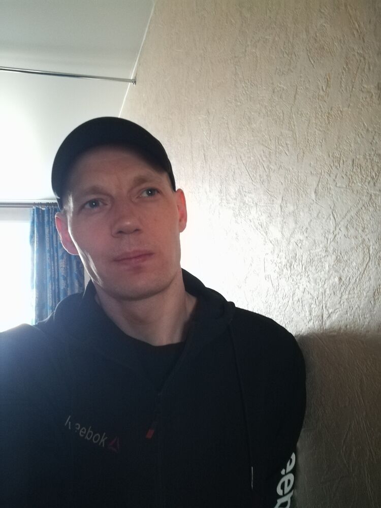  42477660  , 41 ,     