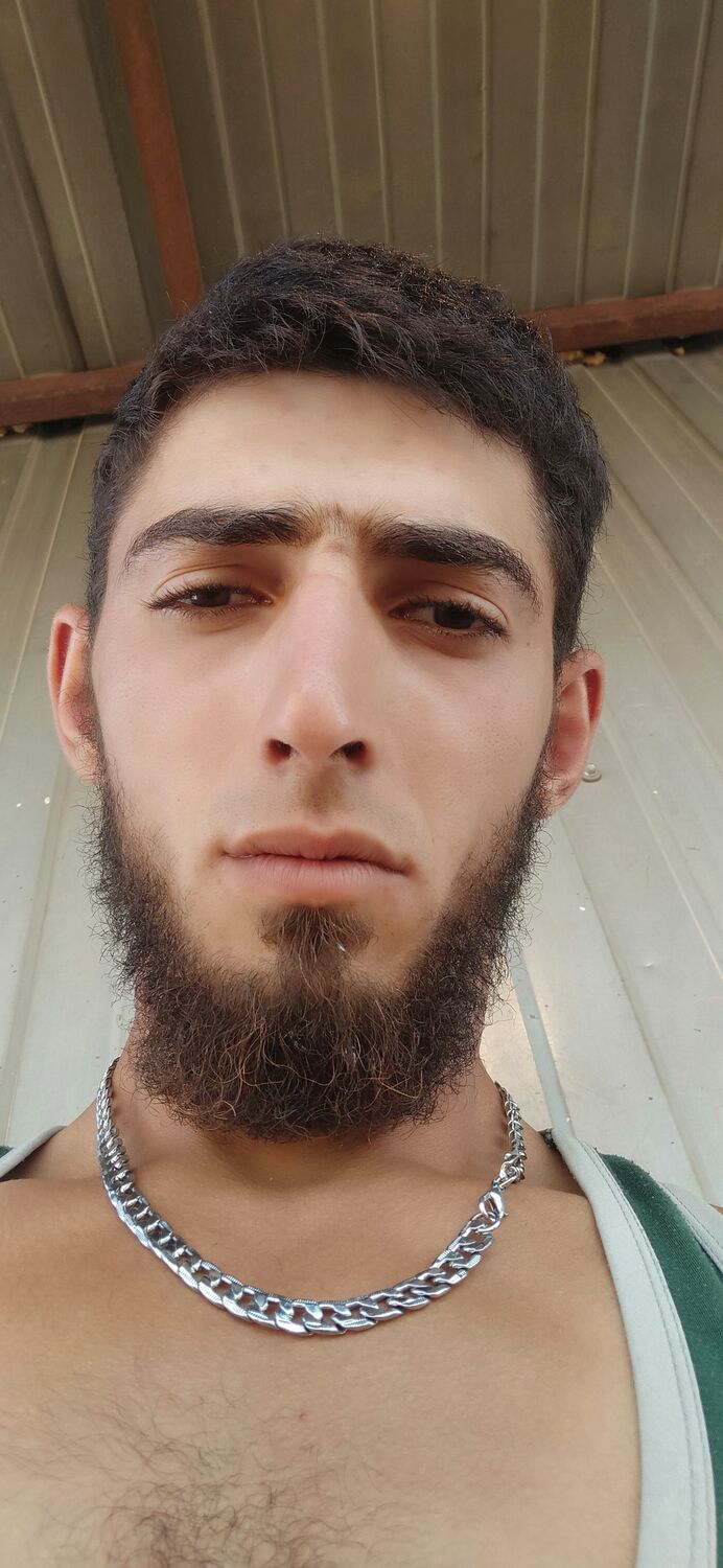  45611100  Kamal, 25 ,    