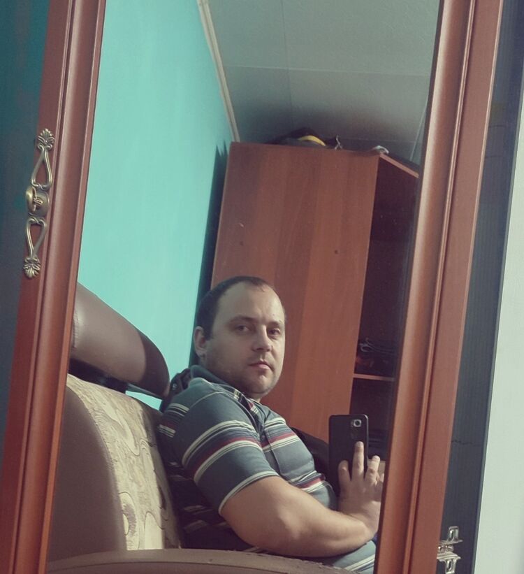  47058500  , 32 ,    