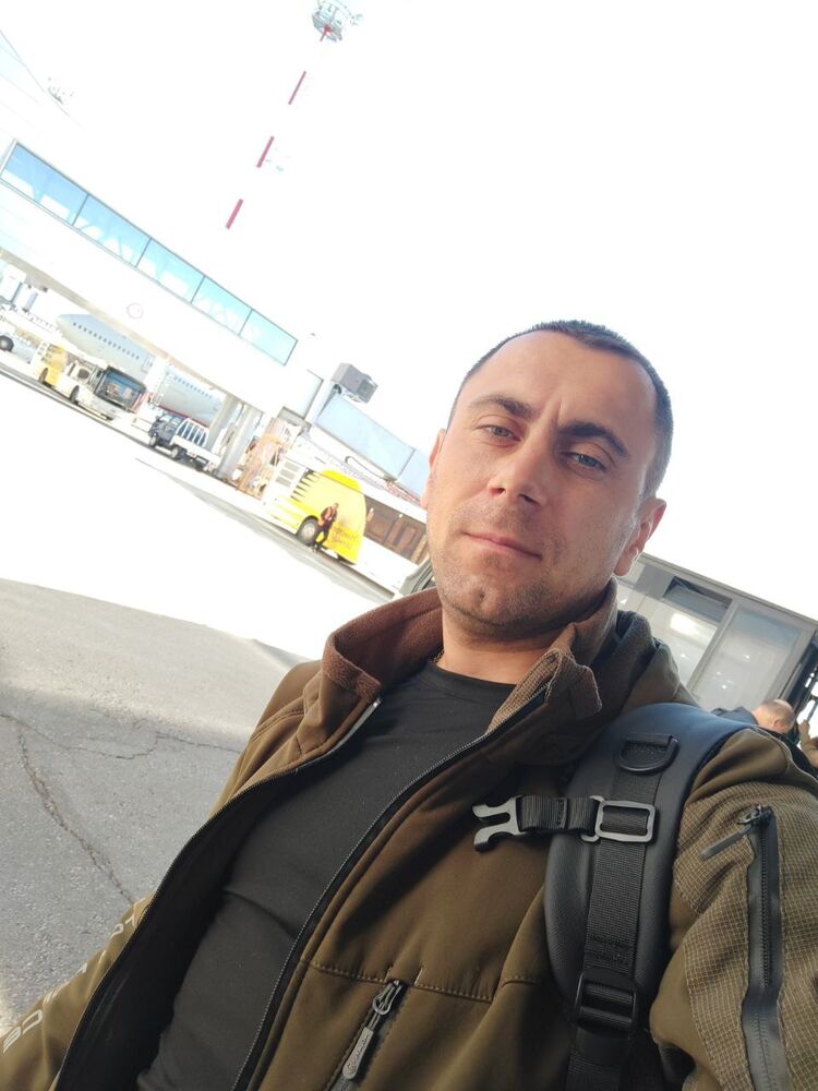  ,   Nikolay, 36 ,   ,   , c 