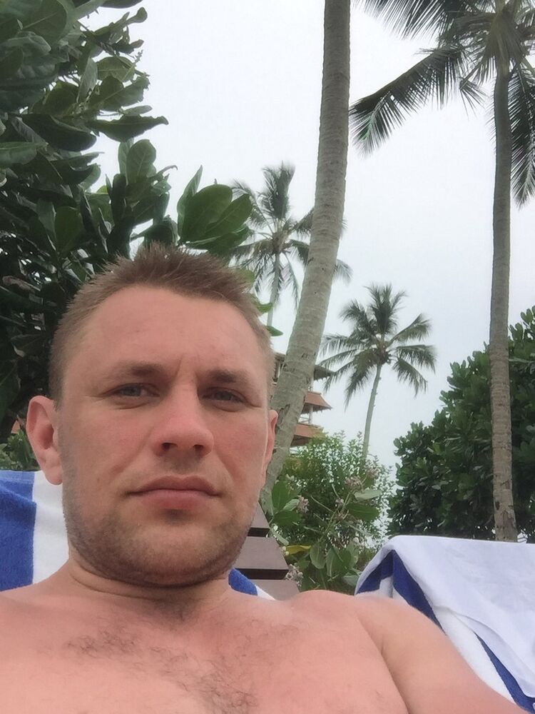  8615610  Oleg, 34 ,    