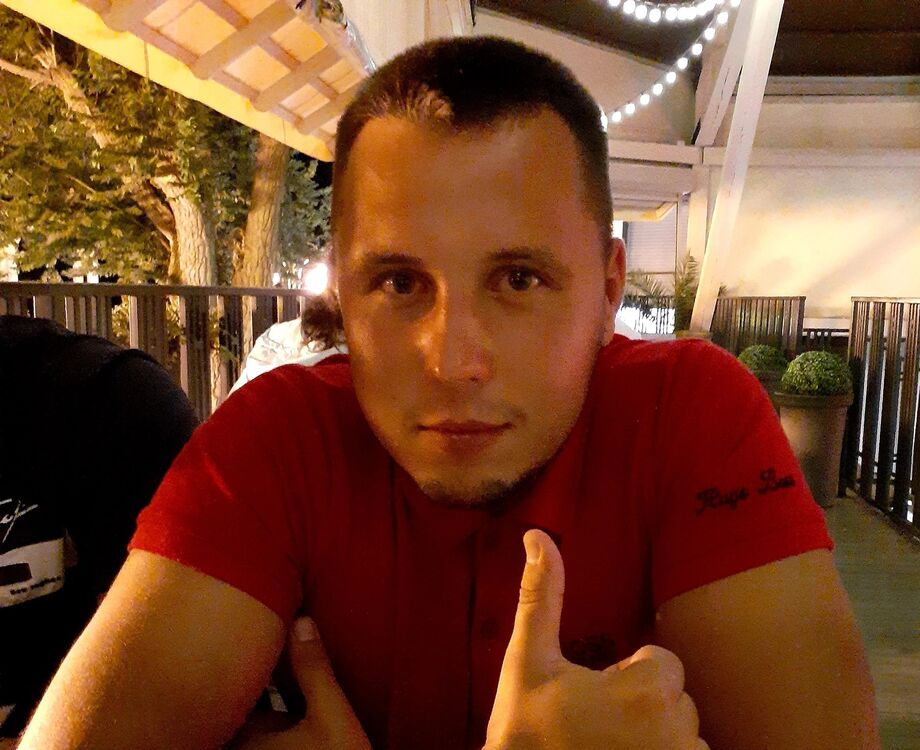  45453600  Vlad, 26 ,    