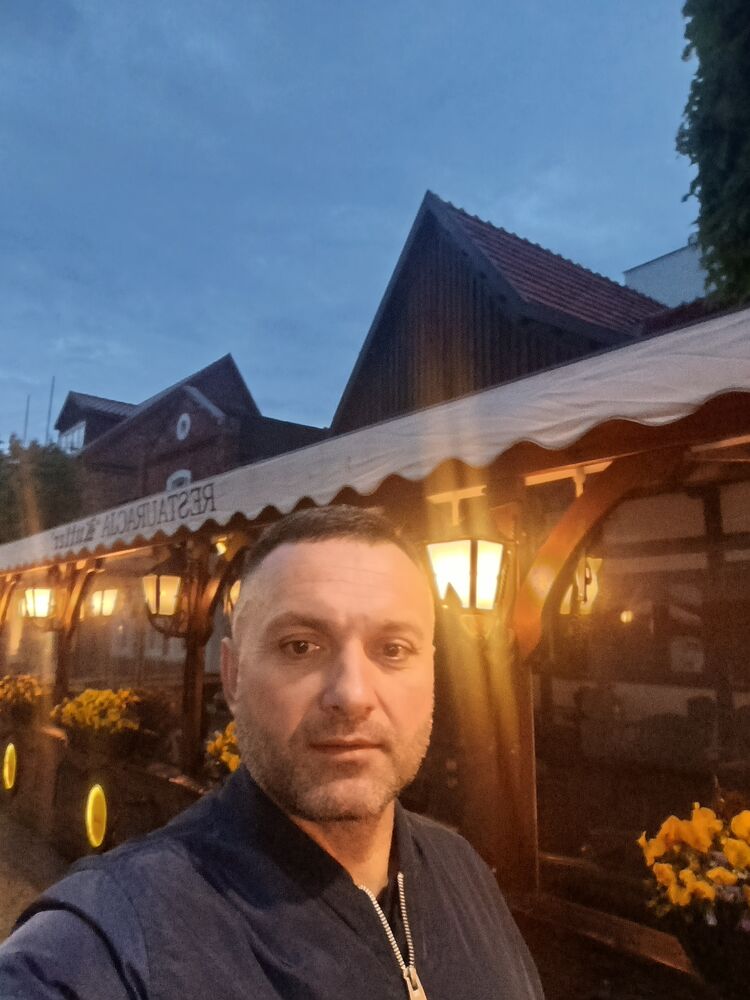  54461220  Bogdan, 45 ,    Zory