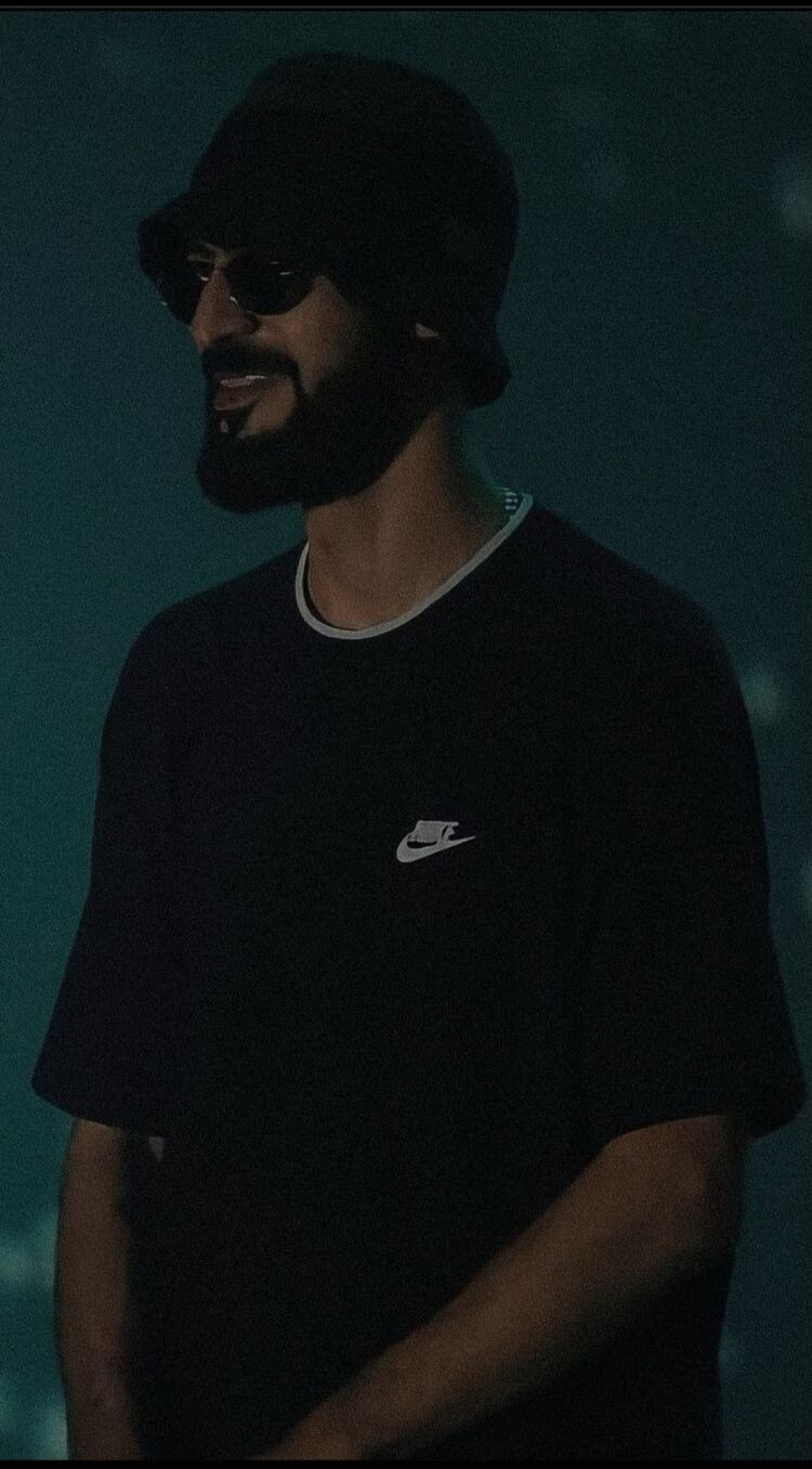  ,   Abu, 24 ,   ,   