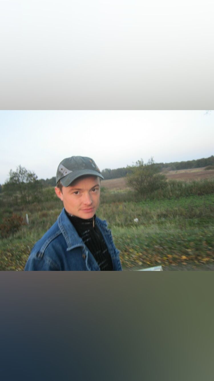  44924470  , 42 ,    