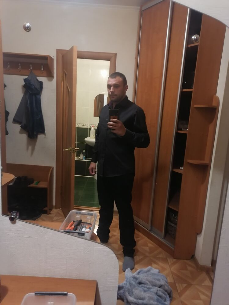  ,   Oleg, 31 ,   ,   