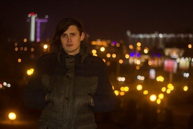  ,   Anton, 29 ,   