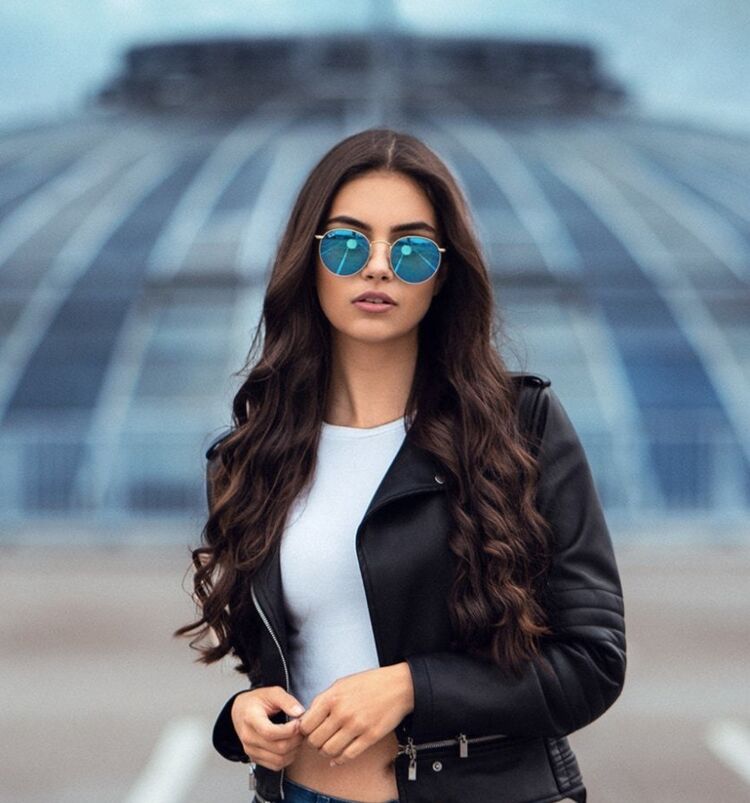  ,   Kristina, 21 ,   ,   