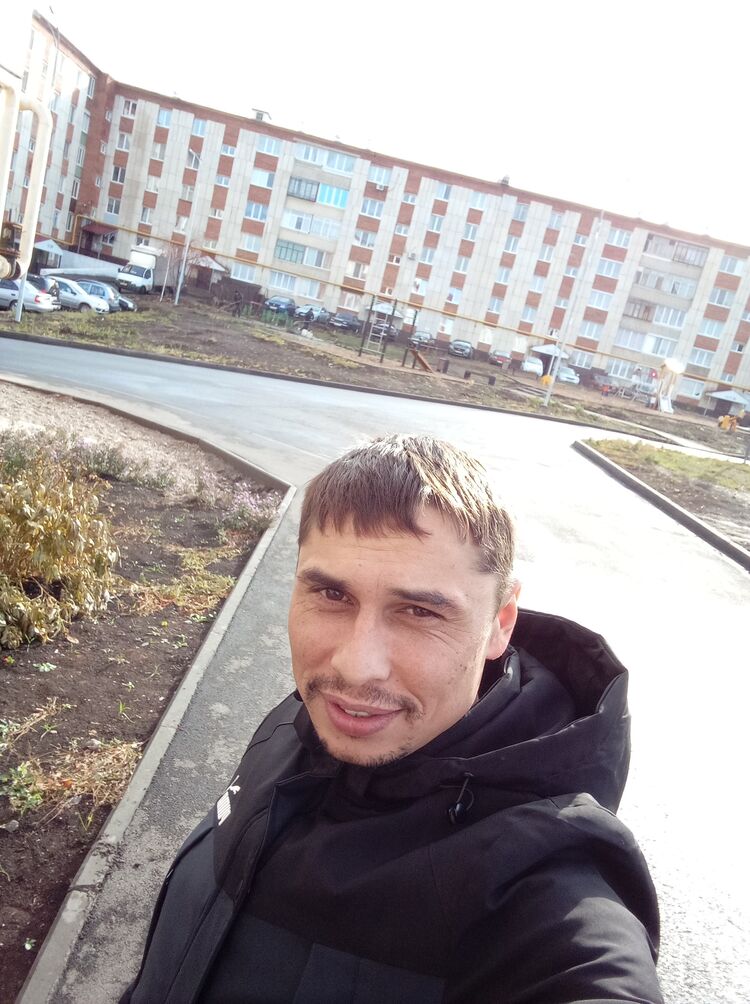  24273730  , 33 ,    