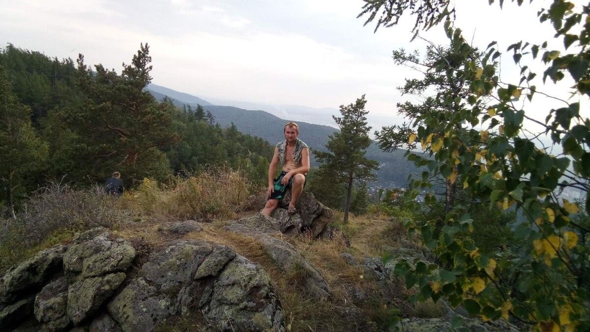  ,   Jonik, 35 ,   