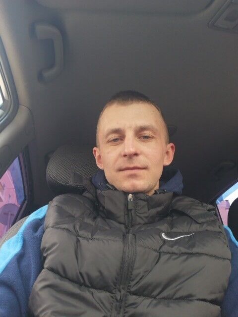  42959620  , 28 ,    