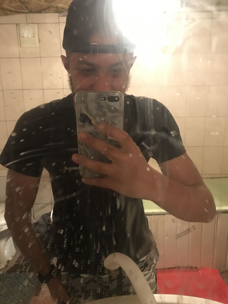  44964510  , 21 ,    
