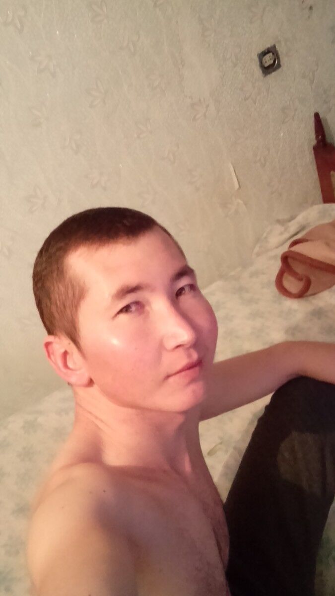  ,   Fahriddin, 31 ,   ,   , c , 