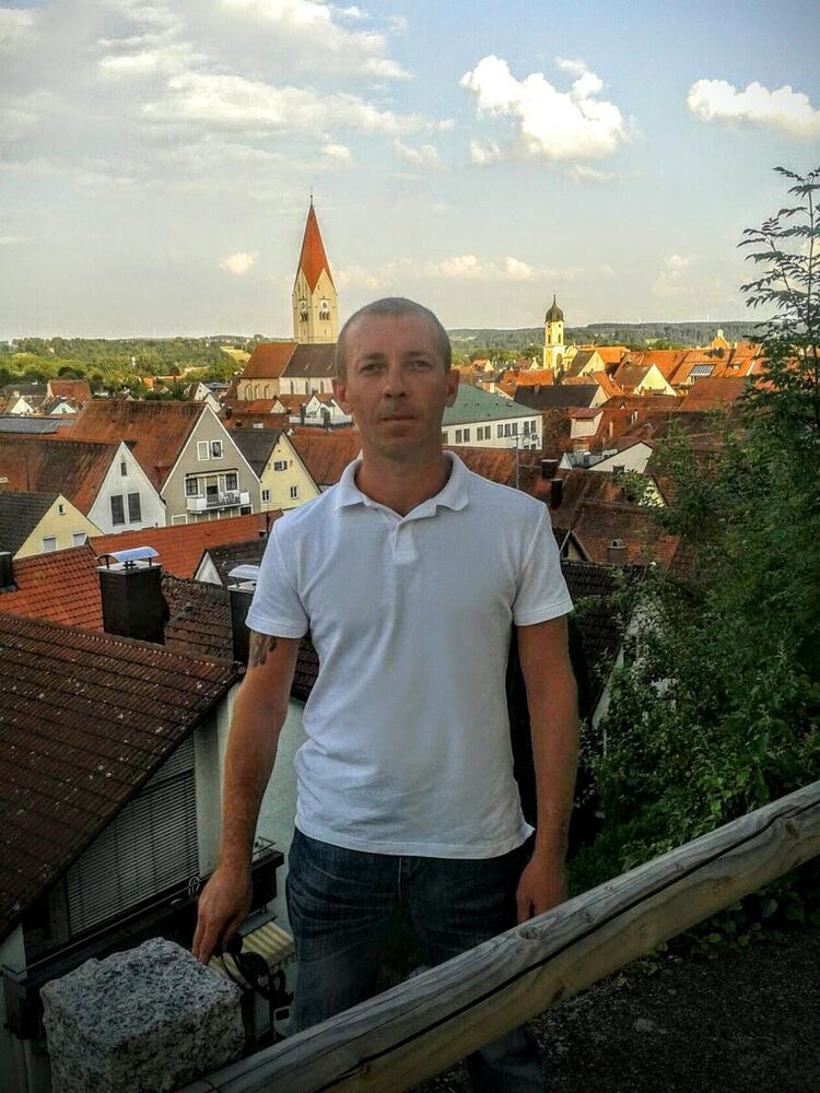  21760410  VITALIK, 42 ,    Ansbach