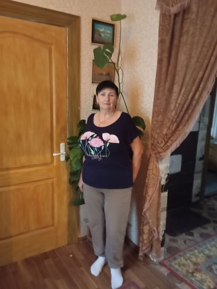  48244570  , 61 ,    