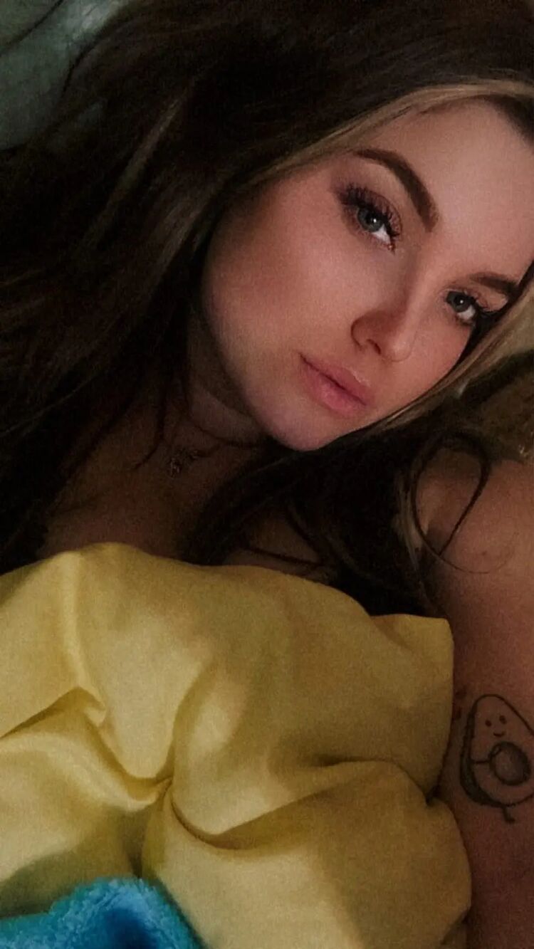  --,   , 27 ,     , c 