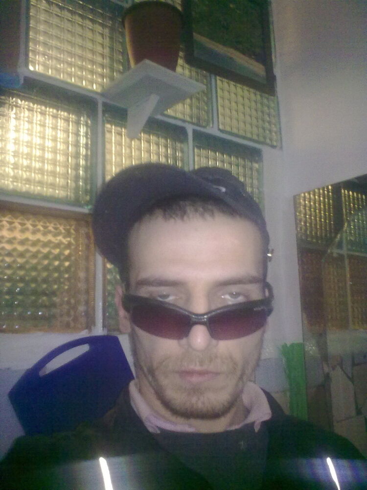  11400850  , 39 ,    