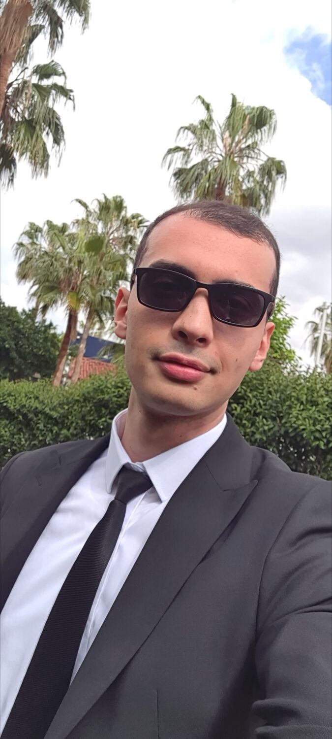  ,   Maath akram, 28 ,   ,   , c 