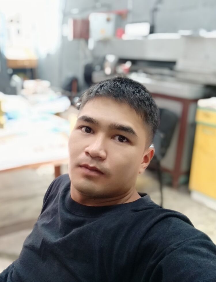  15575590  Eldar, 35 ,    