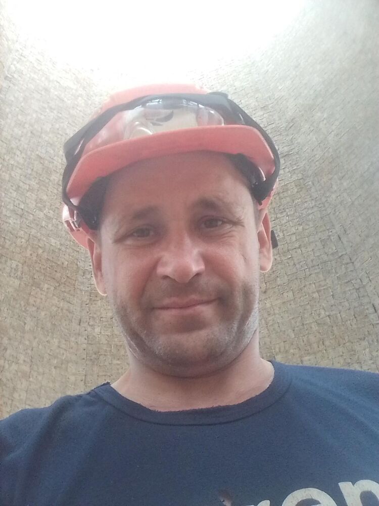  54668170  , 42 ,    --