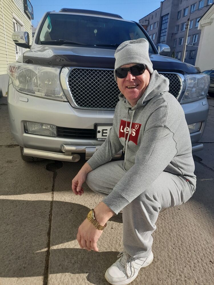  ,   Vyacheslav, 49 ,   ,   , c 