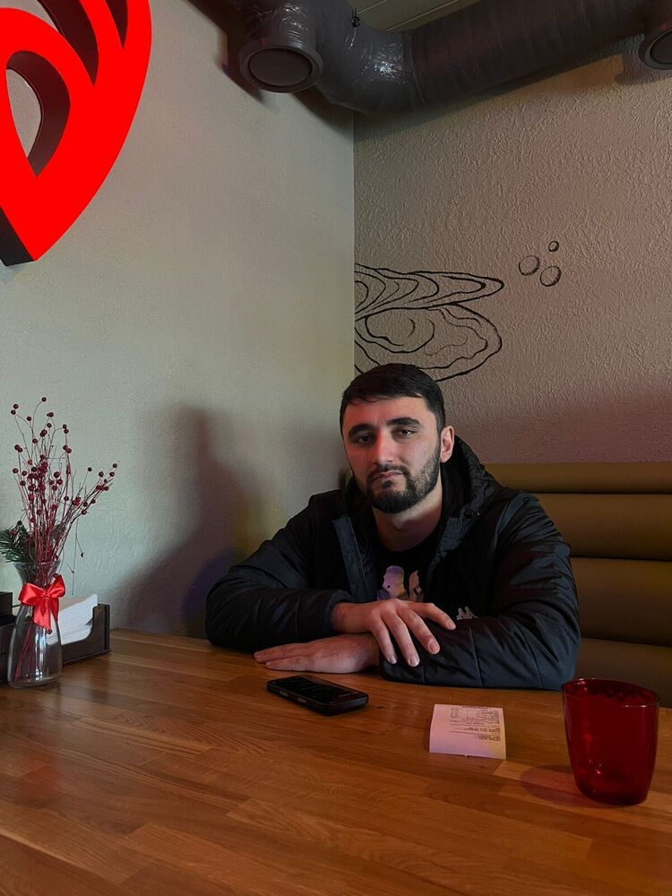  53379810  Aslan, 27 ,    