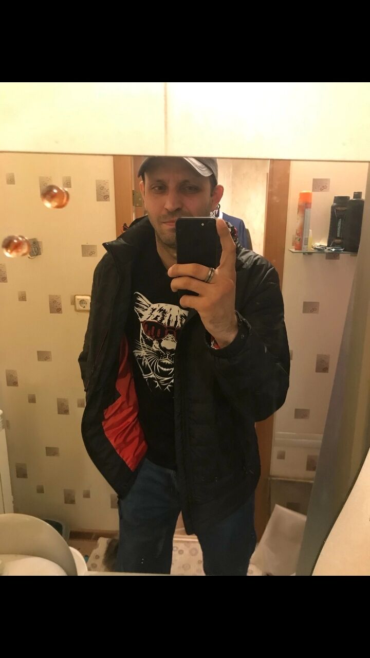  ,   Alex, 36 ,   ,   , c , 