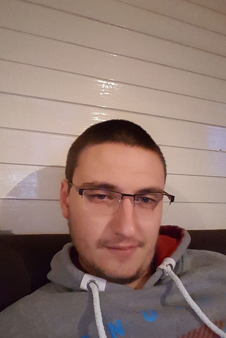  13890640  Vadim, 34 ,    