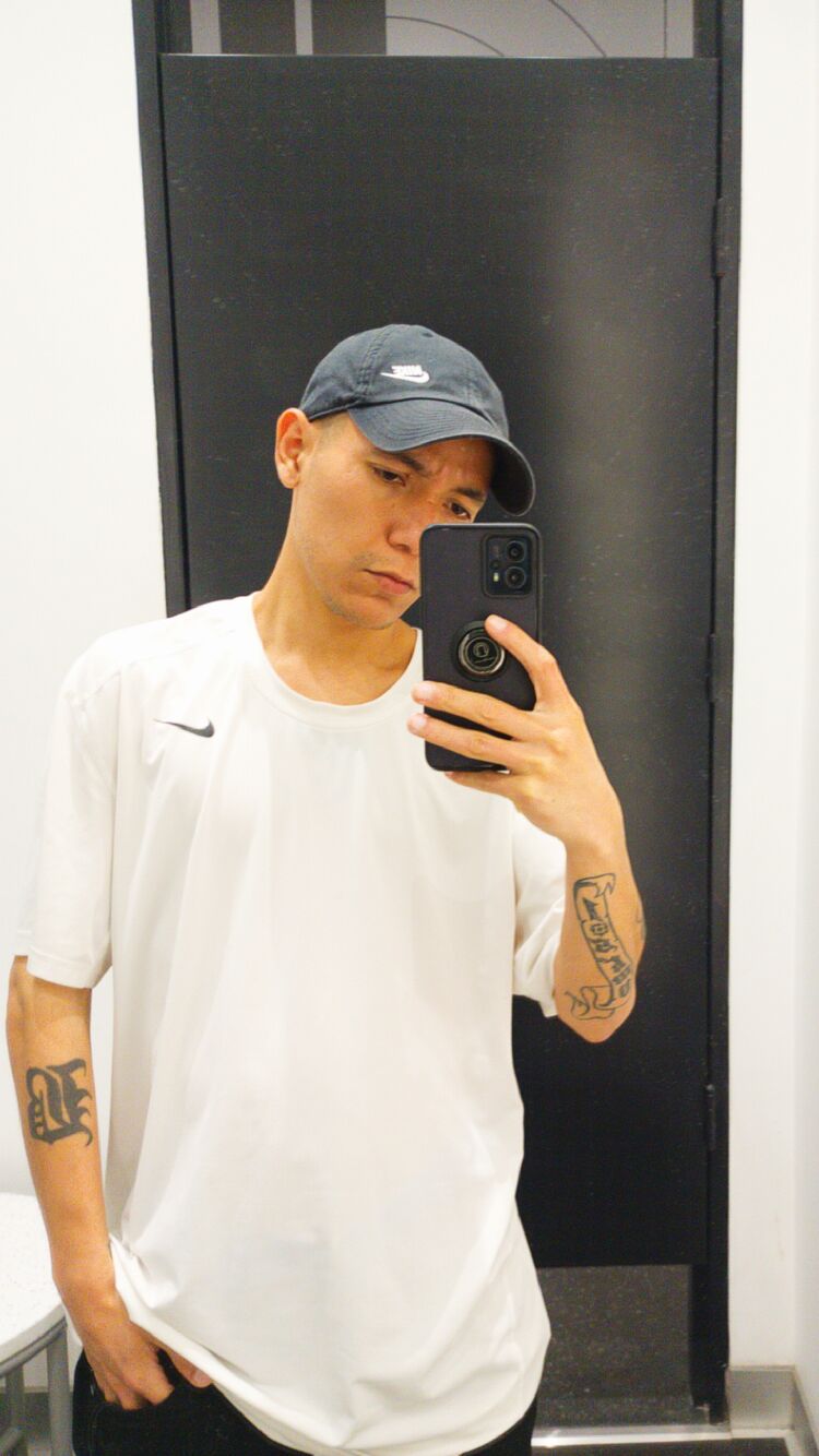  ,   Diego C, 29 ,     , c 
