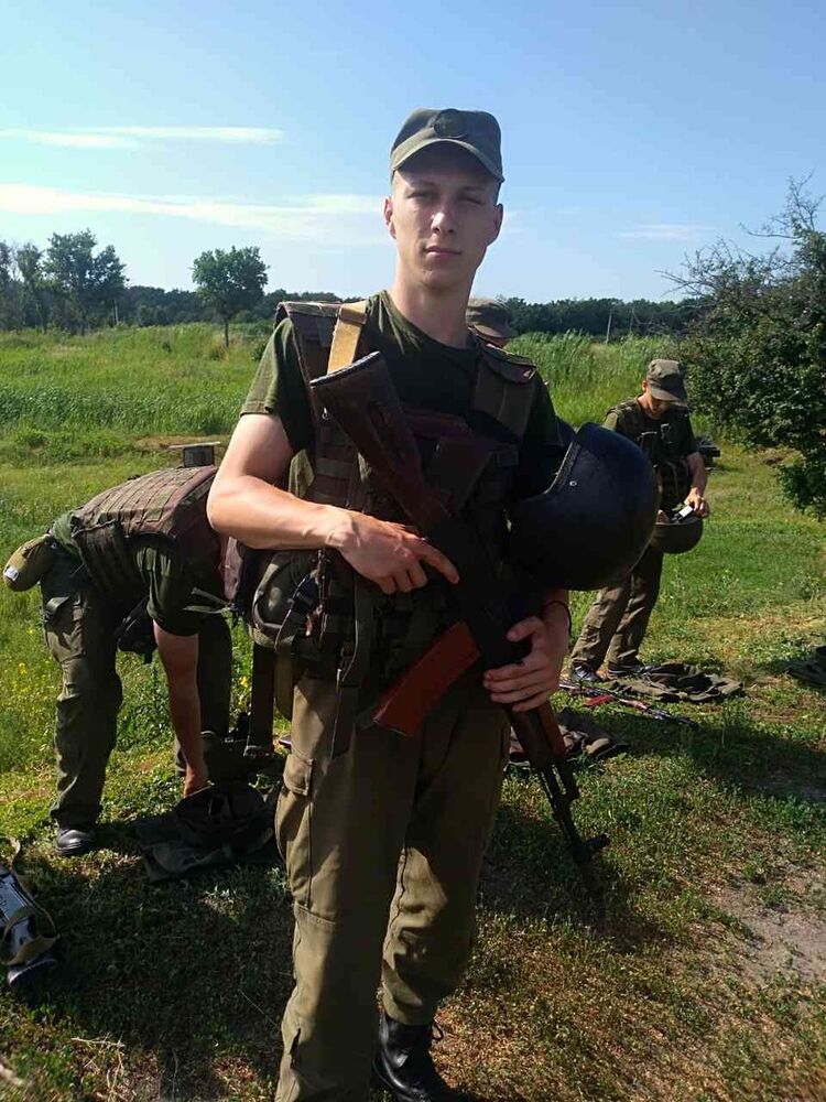  -,   Andriy, 27 ,   ,   , c , 