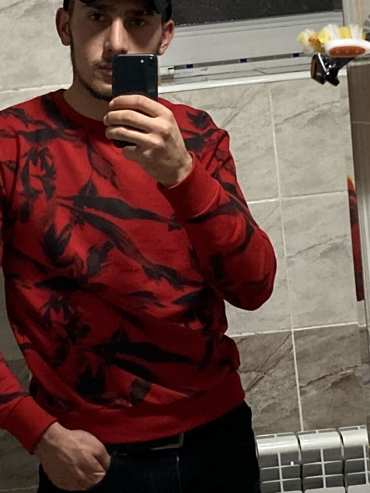  33771890  , 26 ,    