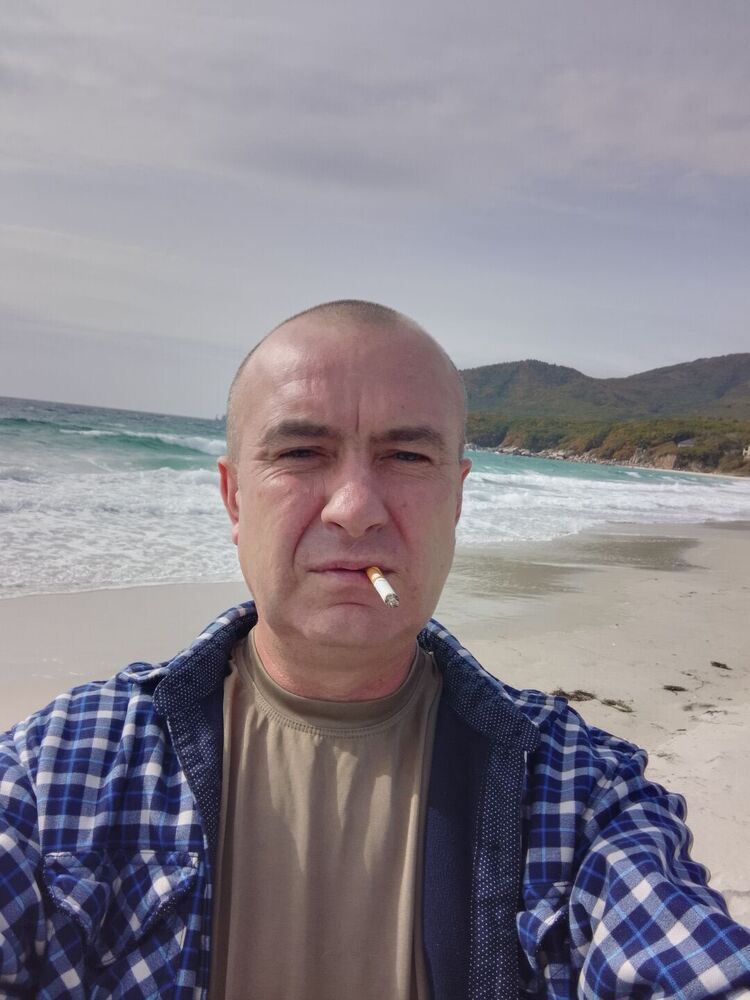  ,   Efrem, 51 ,   ,   