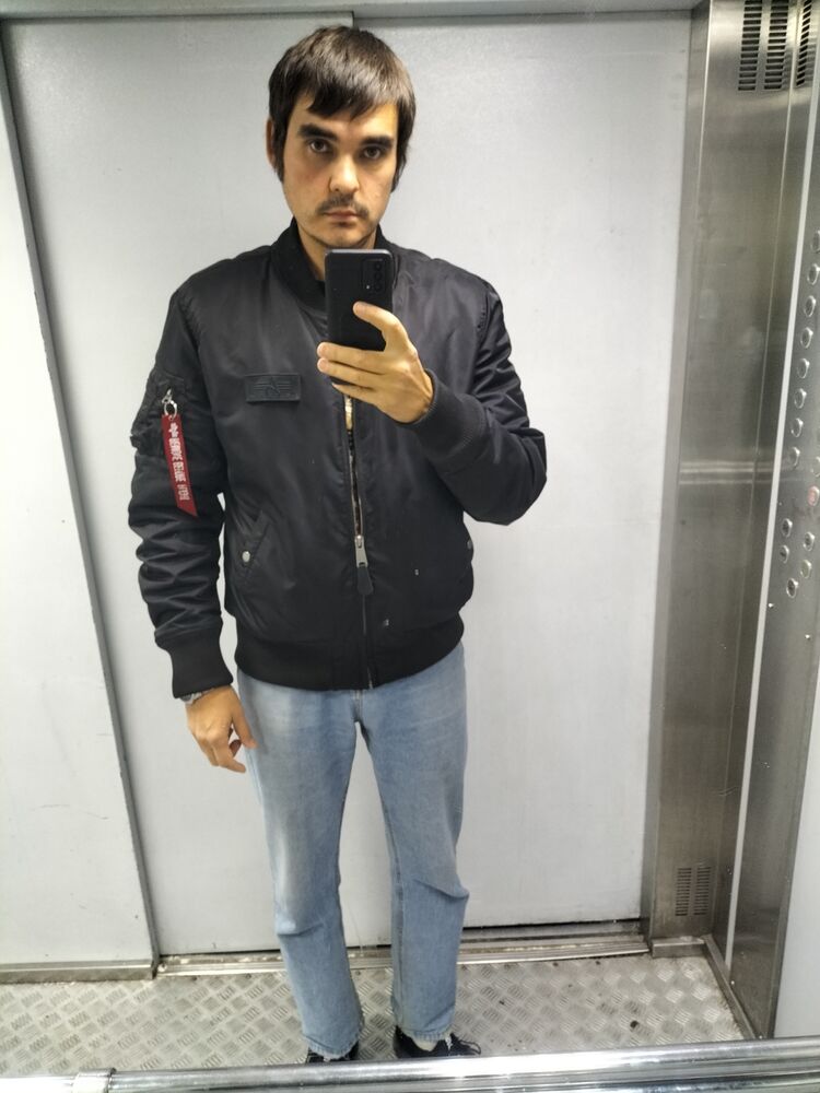  38259330  , 35 ,    