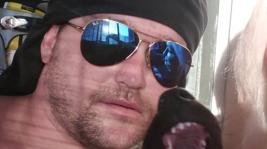  29267230  Maxim, 41 ,    