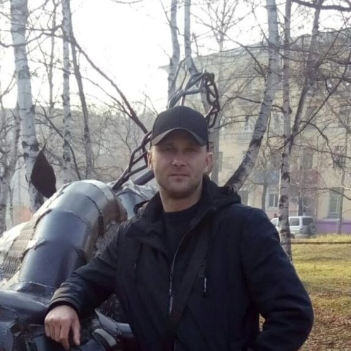  43734930  , 45 ,    