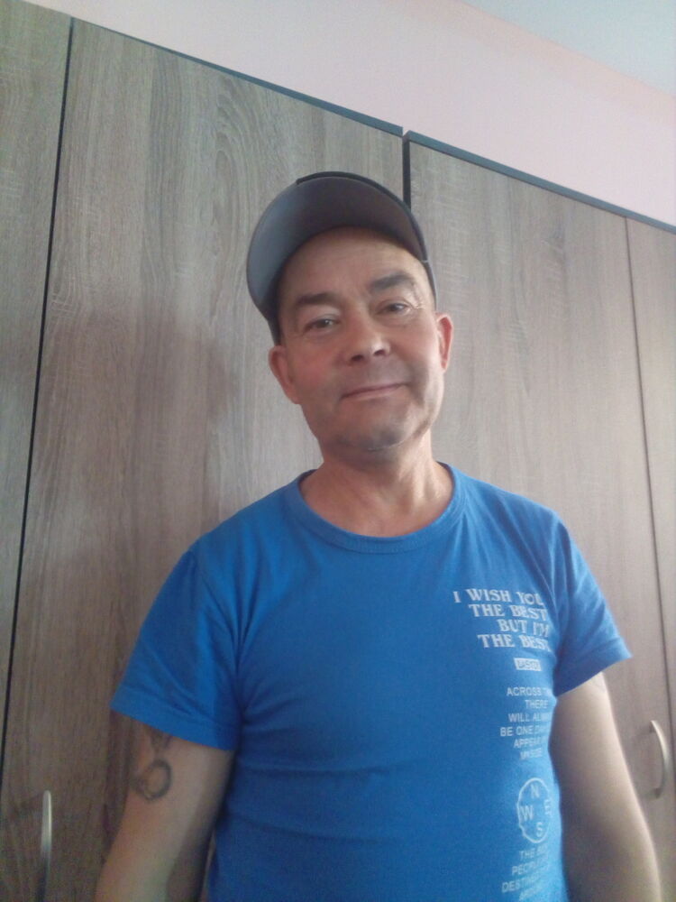  43697850  , 51 ,    
