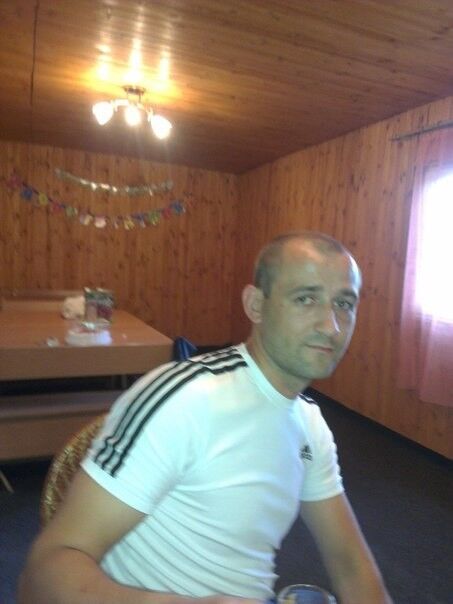  5029930  Vova vaskiv, 39 ,    