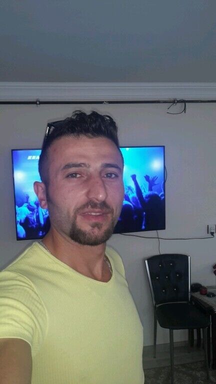  ,   Emir, 41 ,   ,   