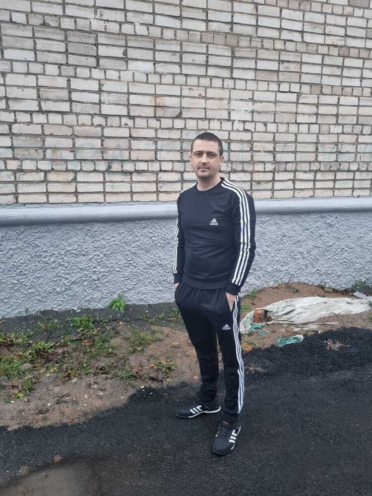  40936460  , 33 ,     