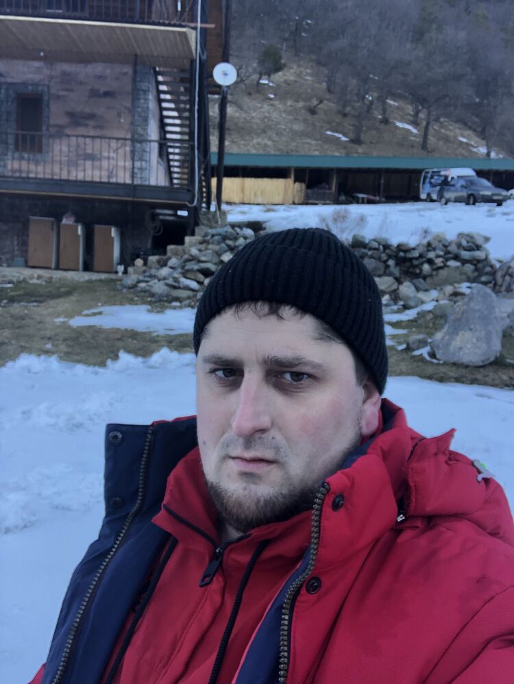  28498720  , 35 ,    