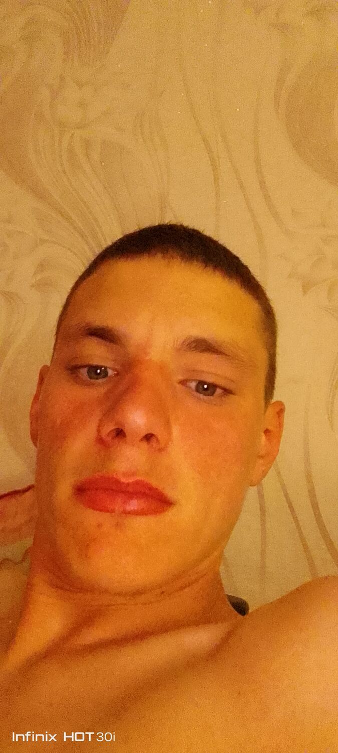  50919380  Andrey, 20 ,    