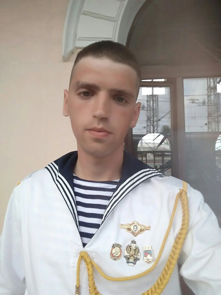  ,   Vladislav, 21 ,   ,   , 